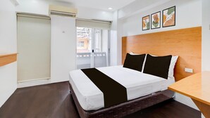 Unclassified image, 3 of 32, button - Cozy Double Retreat in Olympia, Makati -Santa (Makati City)
