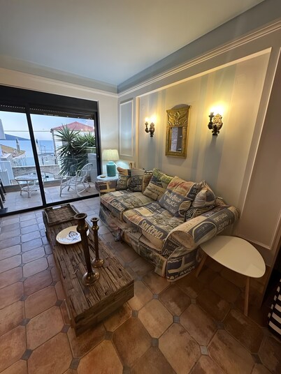 Thalia Apartment – Sea View in Amfilochia