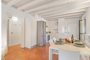 Standard Apartment, Multiple Bedrooms (Magnolia House) | Dining - Magnolia House (Sirmione)