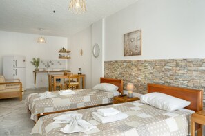 1 bedroom, free WiFi, bed sheets