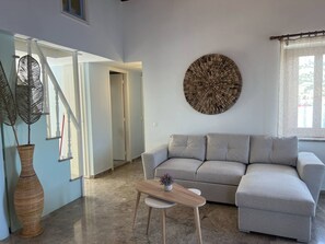 Living area - Petalo House in Symi (Simi)
