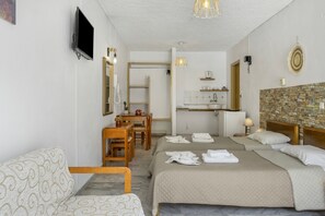 1 bedroom, free WiFi, bed sheets