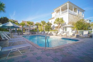 Pool - Sandy Smiles by AvantStay | Seagrove | Walk to Beach + Pool (Santa Rosa Beach)