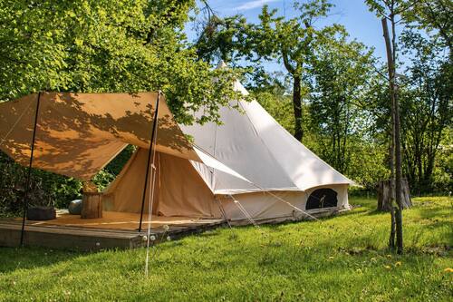 Exclusive Tent, 1 Queen Bed, Garden View
