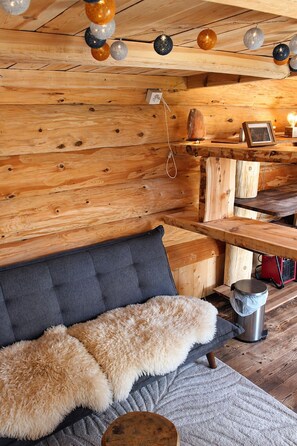 Exclusive Cabin, 1 Bedroom, Mountain View | 1 bedroom, premium bedding, individually decorated - WoodMood (Leuk)