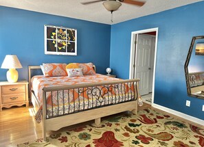 3 Schlafzimmer, Schreibtisch, kostenloses WLAN, Bettwäsche