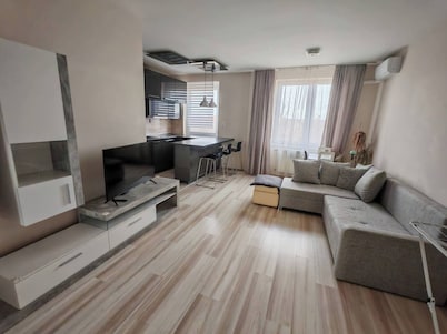 Domby Apartment With Balcony