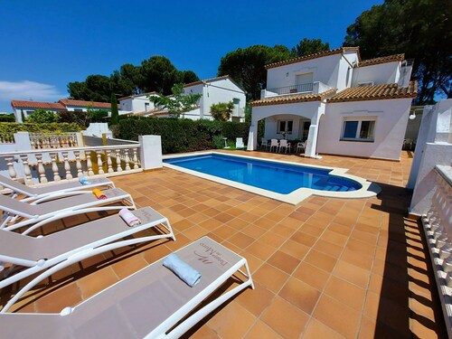 Casa Sol with private pool and free wlan