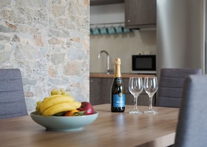 In-room dining - Porfyra Suite 1 (Agistri)