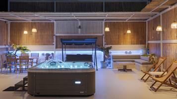 Deluxe Apartment, Hot Tub | Terrace/patio