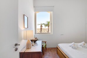 3 habitaciones, tabla de planchar con plancha y wifi gratis 