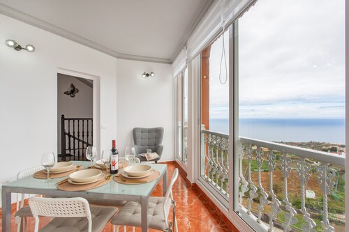 Maison de vacances 'Tajinaste' avec vue sur la mer, terrasse privée et Wi-Fi