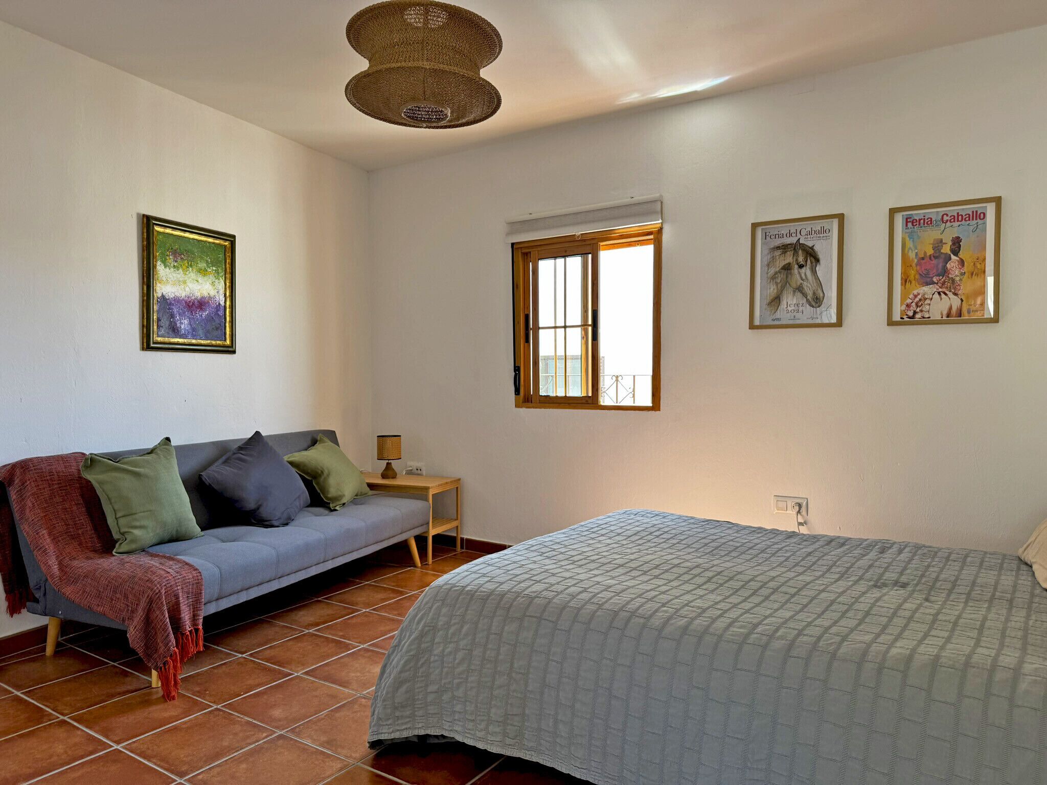 4 chambres, fer et planche à repasser, Wi-Fi gratuit, draps fournis