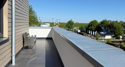 Nagelneue Penthouse-Ferienwohnung "Tom" in Tossens