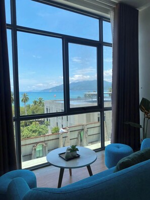 Superior Double Room | Free WiFi, bed sheets - The H House Quy Nhơn (Quy Nhon)