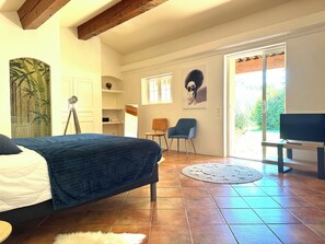 4 chambres, lit parapluie, Wi-Fi