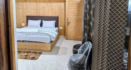 Blue Sheep Resort & Restaurant