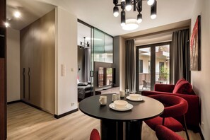 Apartment | In-room dining - RentPlanet - Apartament Bernardyńska (Wroclaw)