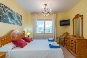 Room amenity - Private Pool, Garden, Barbecue and Beach Nearby (Denia)