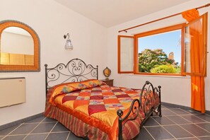 7 bedrooms, iron/ironing board, travel crib, free WiFi - Villa Lo Capo with private pool - My Rental Homes (Valderice)