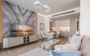 TV - Luxury branded apartment in Dubai Creek Harbour with stunning Creek Beach view. (Dubai)