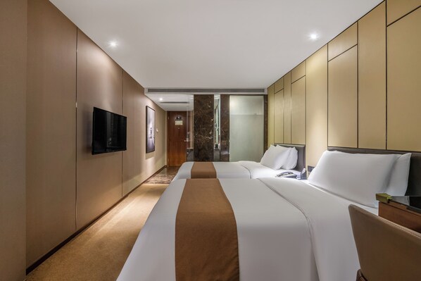 Comfort Twin Room, Hill View | Blackout drapes, soundproofing, iron/ironing board, free WiFi - CNHOL RADIENT HOTEL (Shenzhen)