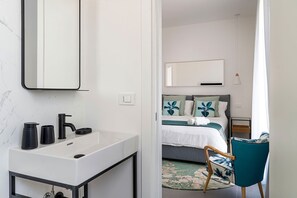 6 Schlafzimmer, Bügeleisen/Bügelbrett, Reisekinderbett, kostenloses WLAN