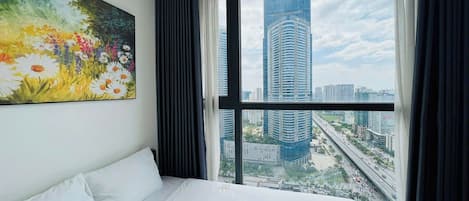 デラックス アパートメント クイーンベッド 1 台 シティビュー | 2 室のベッドルーム、高級寝具、デスク、ノートパソコン用作業スペース