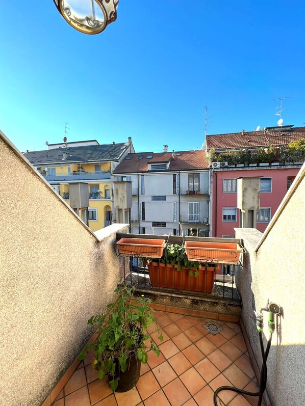 Apartment | Terrace/patio