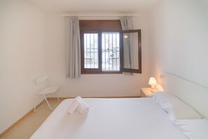 2 bedrooms, Internet