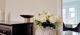 Luxury & Cosy House in Colchester Essex! 20 mins to beach and 45 mins to London