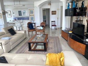 Apartment | 2 bedrooms, Internet