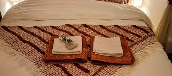 LE LION DE BRENNE guest house and music rehearsal studio, Salle polyvalente