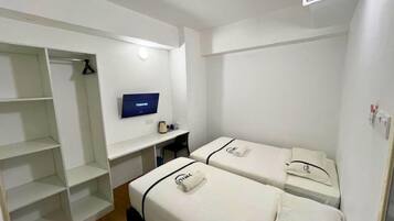 Twin Room | Desk, iron/ironing board, free WiFi