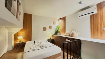 Desk, iron/ironing board, free WiFi, bed sheets