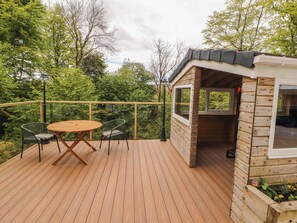 Outdoor dining - Kirkland Howe Cottage (Frizington)