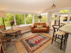 Living area - Kirkland Howe Cottage (Frizington)