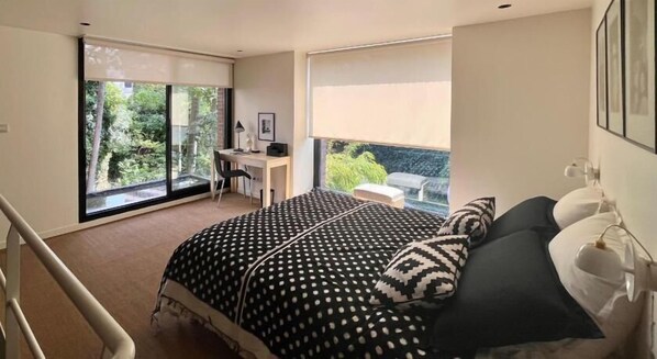 مكواة/لوح كي وواي فاي مجانًا