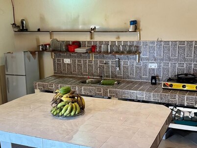 Charming 2-bedroom farmhouse in Kunjo with WiFi