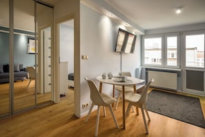 Apartamento urbano | Sala de estar | TV de tela plana