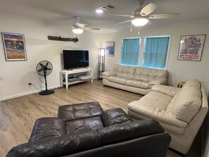 TV - Cheniere - Boat Access - Island Realty (Grand Isle)