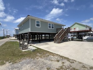 Exterior - Cheniere - Boat Access - Island Realty (Grand Isle)