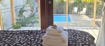 Toko Ti: stylish tropical house with large veranda & saltwater pool is relaxation