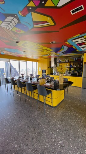Cozy amazing view loft condo in Asoke Rama9 next to MRT