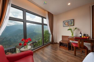 Deluxe Double Room, Valley View | Premium bedding, minibar, in-room safe, desk