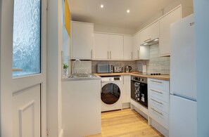 Kamar, pemandangan kota | Dapur pribadi