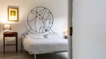 3 chambres, fer et planche à repasser, lit parapluie, Wi-Fi