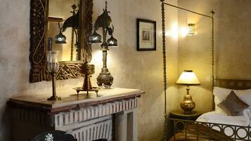 Deluxe Triple Room | Free WiFi