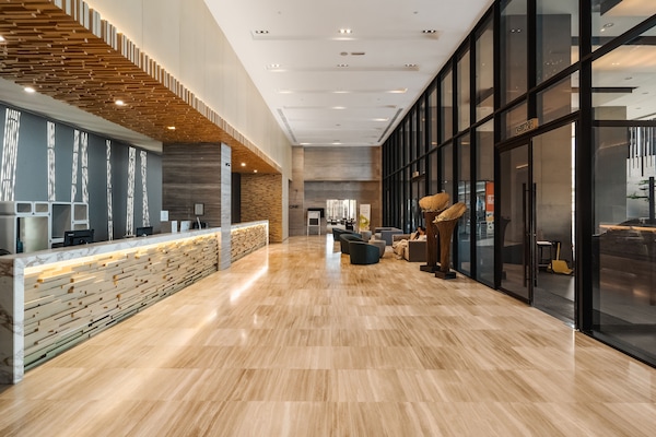 Siddeområde i lobbyen