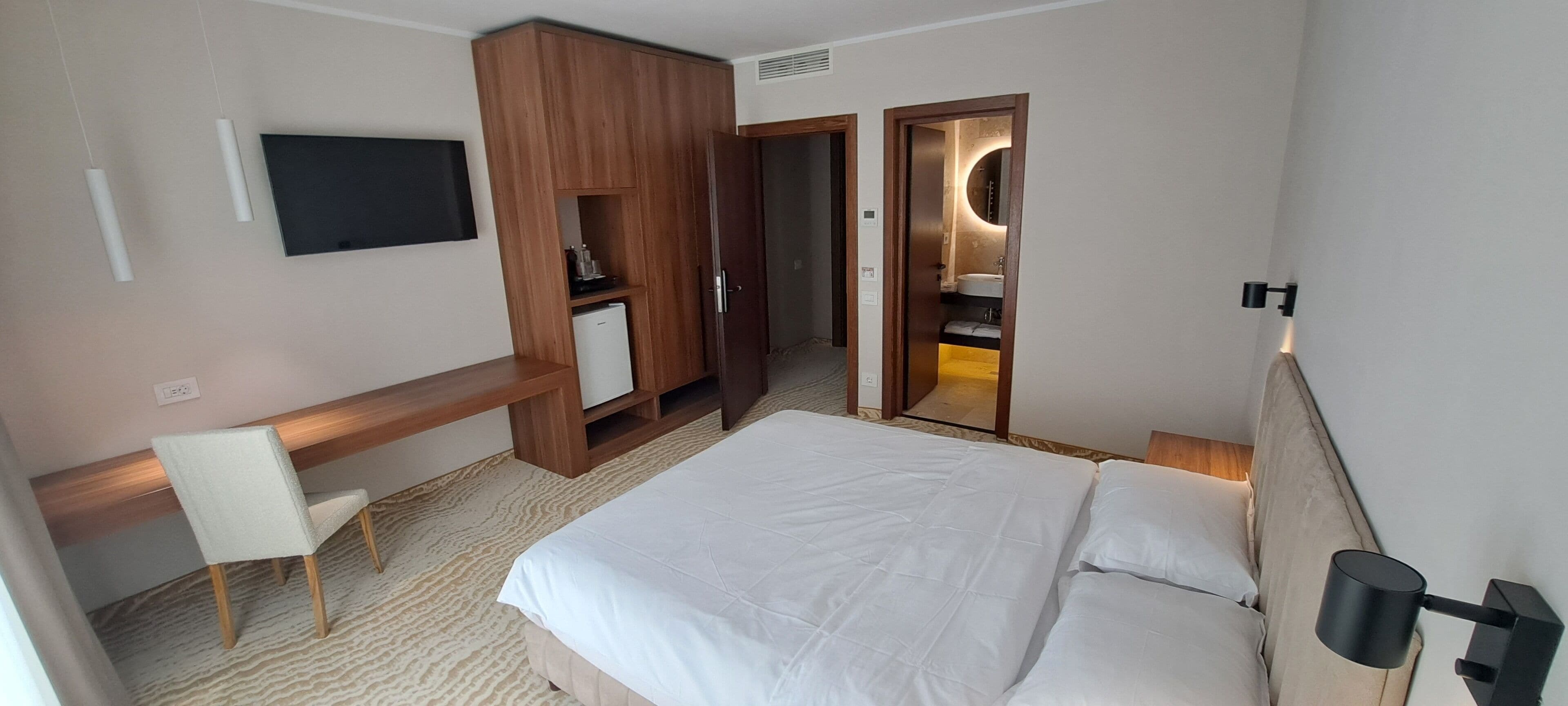 Hypo-allergenic bedding available, memory foam beds, WiFi (free)